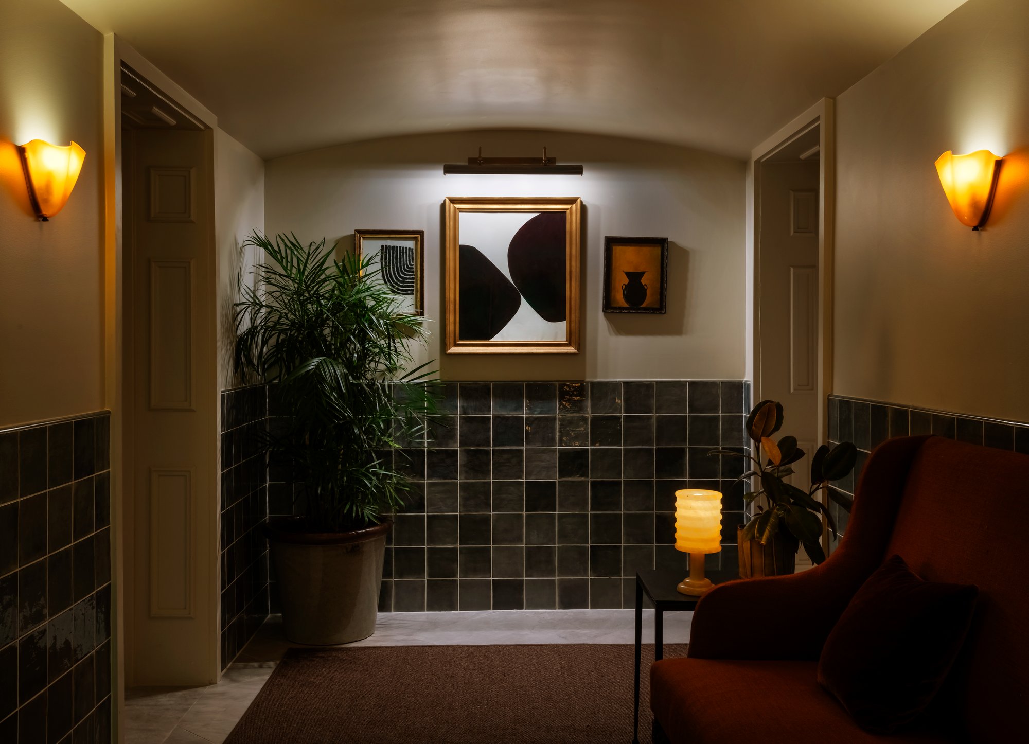 GroundFloorCorridor